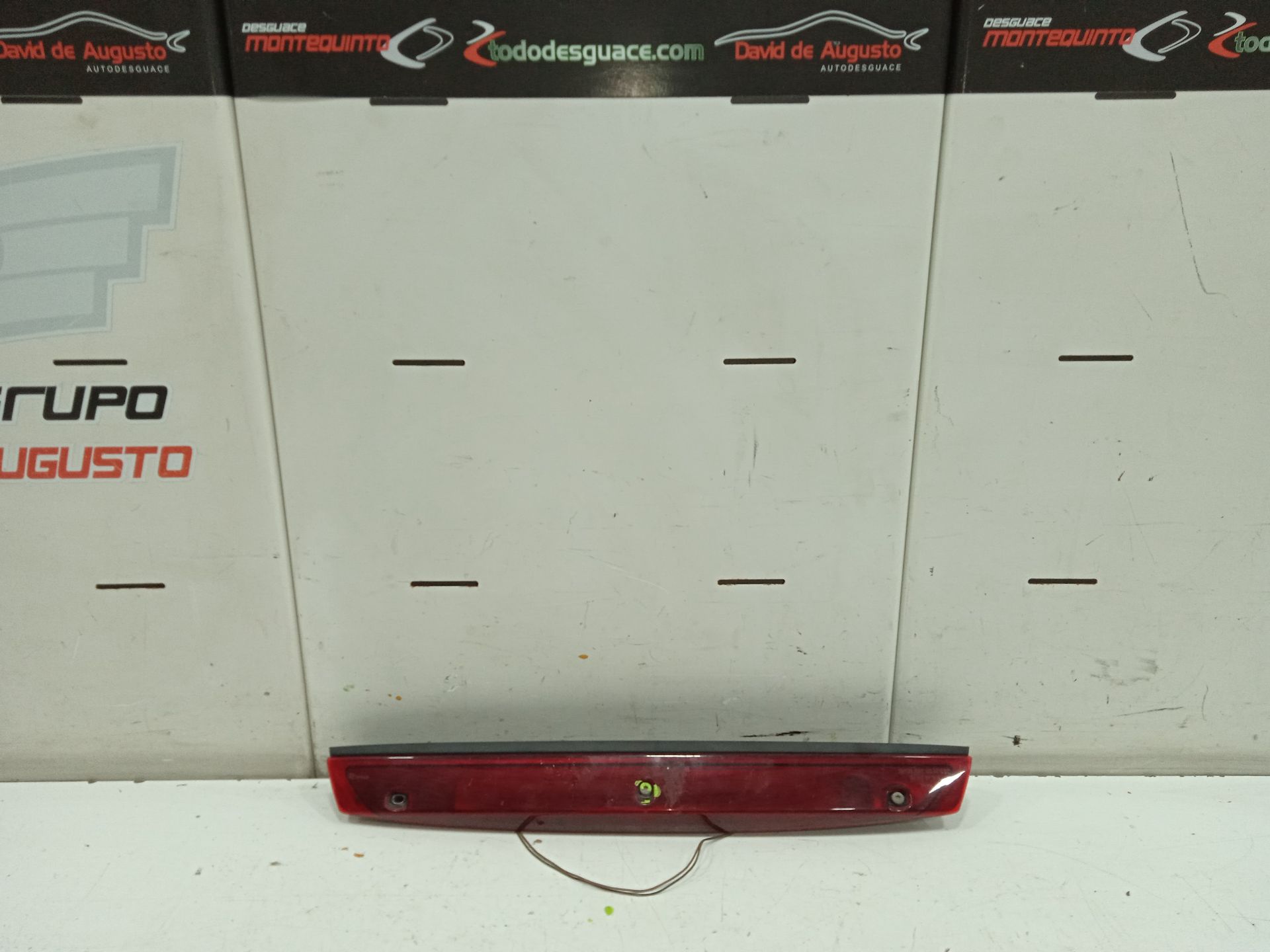 Piloto trasero central mercedes-benz vito basic-kombi (639) 111  cdi  compacto  (639.601)