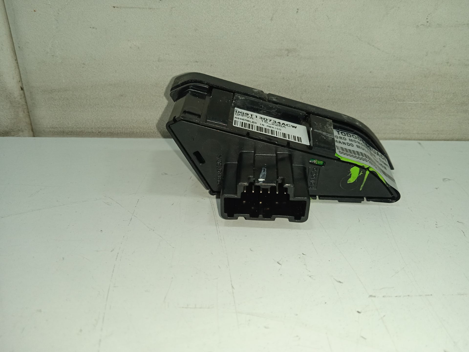 Mando multifuncion ford mondeo berlina (cng) titanium