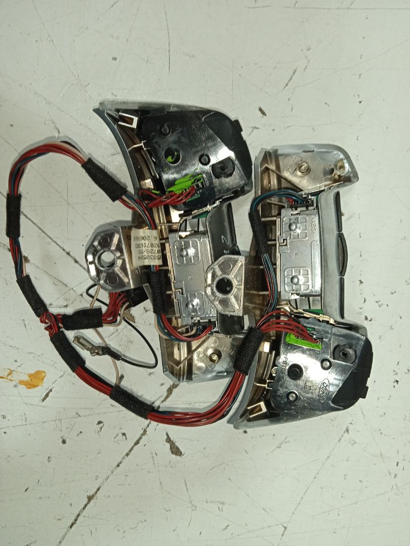Mando multifuncion ford mondeo berlina (ca2) ghia