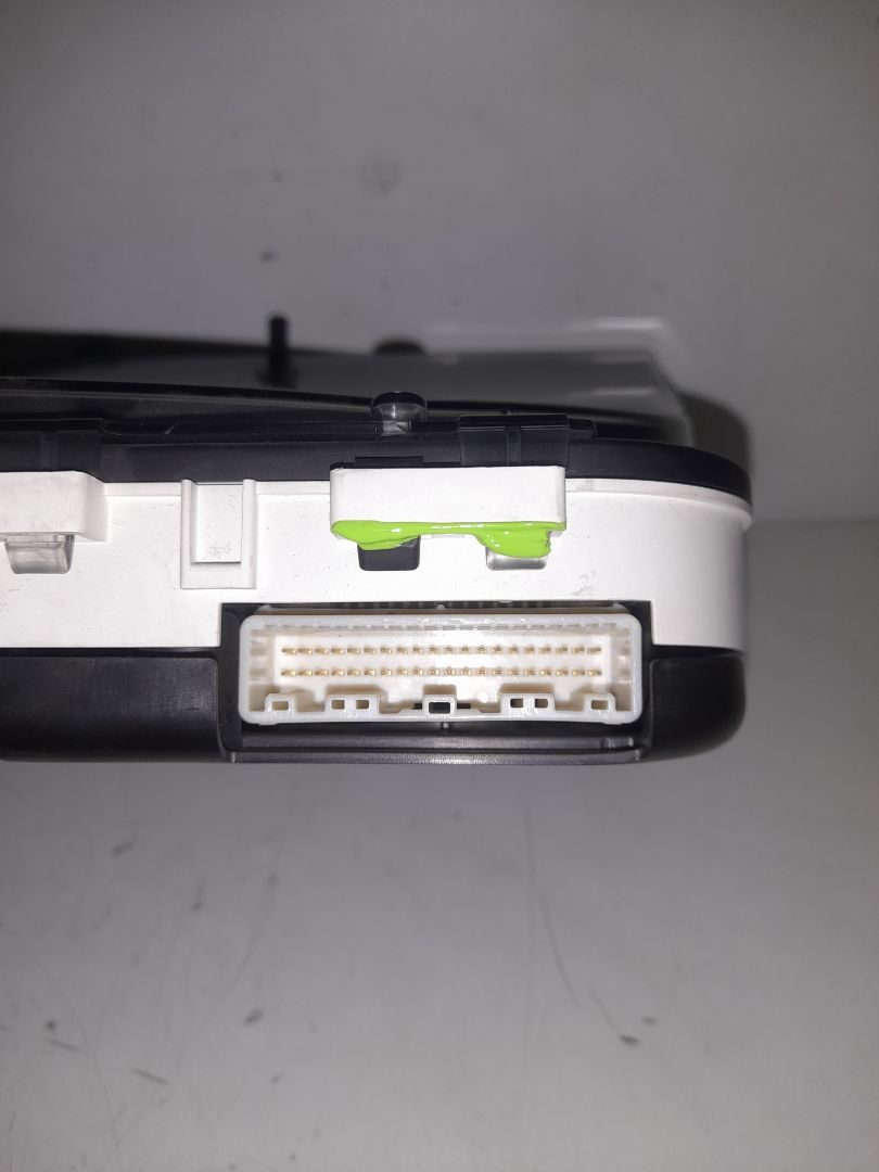 Cuadro instrumentos toyota corolla verso (r1) 2.2 d4d luna