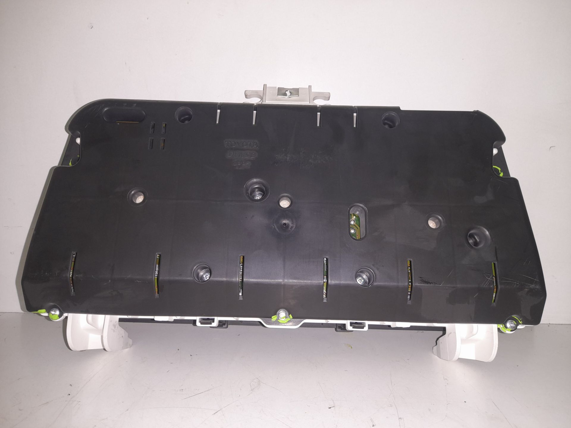 Cuadro instrumentos toyota corolla verso (r1) 2.2 d4d luna