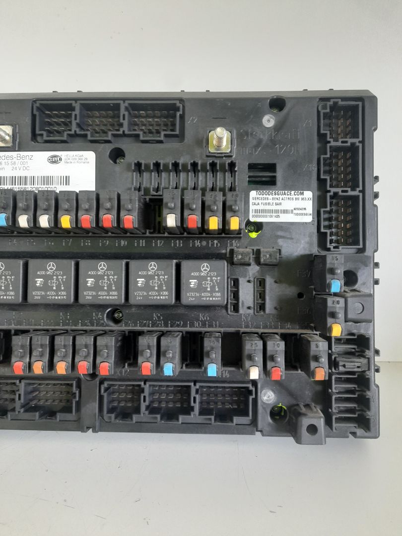 No identificado mercedes-benz actros 4 2-ejes bm 963 (2011) 18xx 4x2 fahrgestell l classic