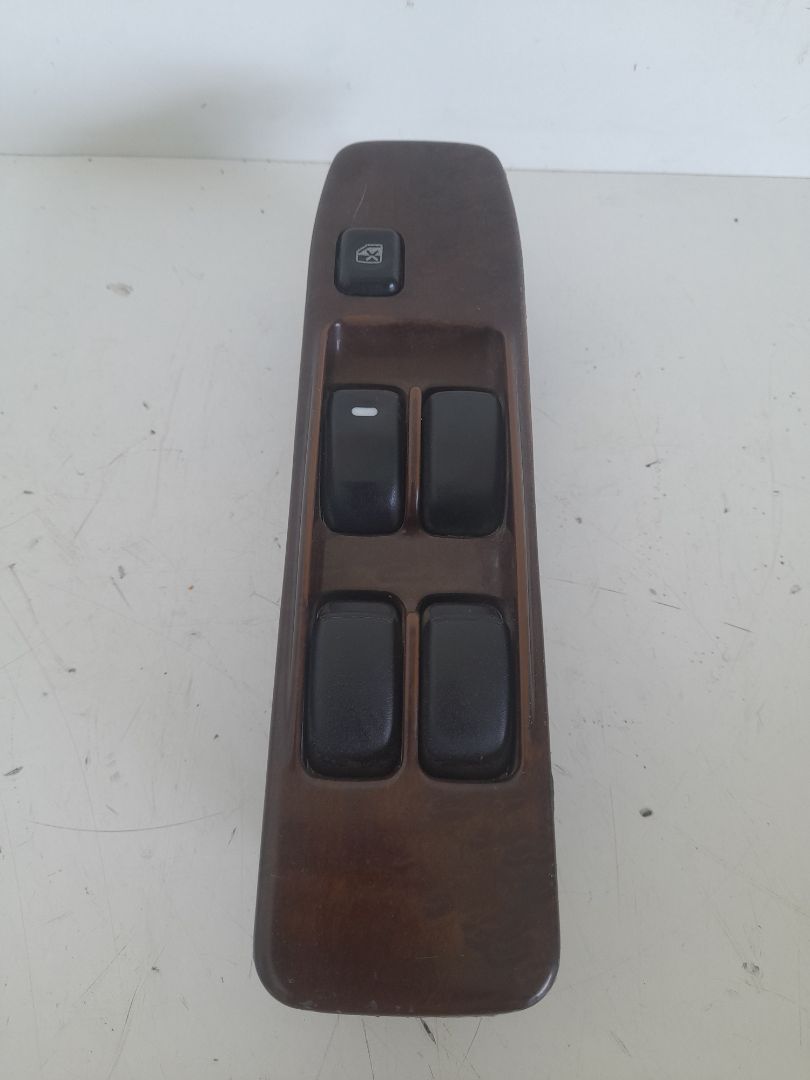 Mando elevalunas delantero izquierdo mitsubishi galloper (hyundai)(02.1998) 2.5 tdi s.e. confort (5ptas.)