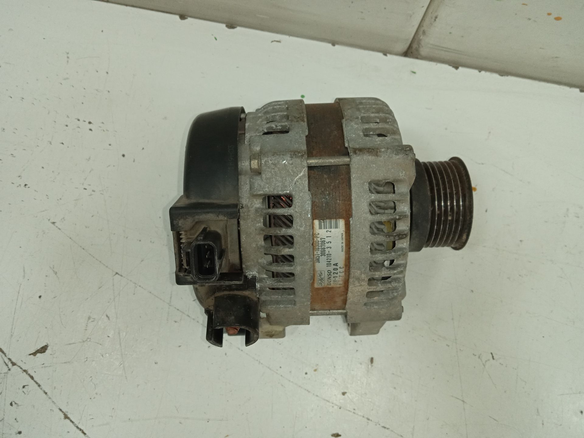 Alternador ford focus c-max (cap)(2003) ambiente (d)