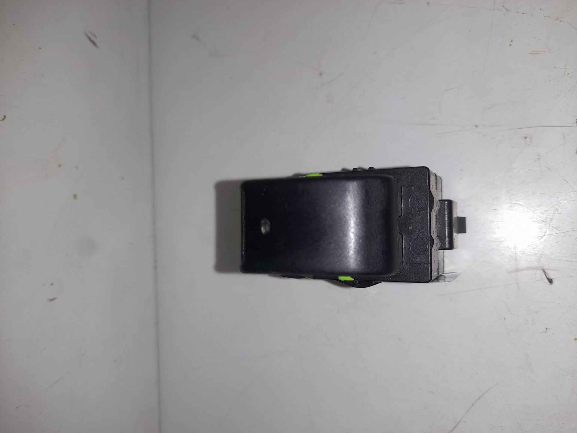 Mando elevalunas delantero derecho toyota corolla verso (r1) 2.2 d4d luna