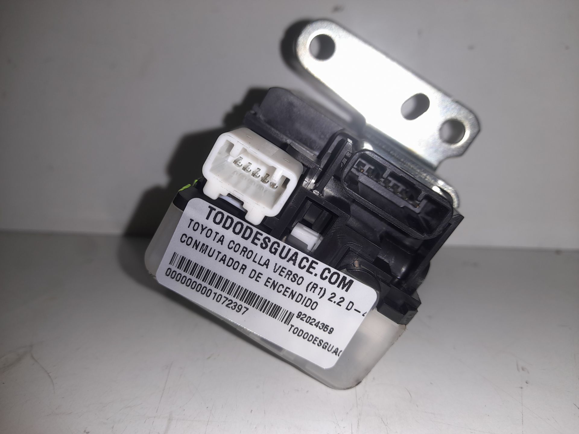 No identificado toyota corolla verso (r1) 2.2 d4d luna