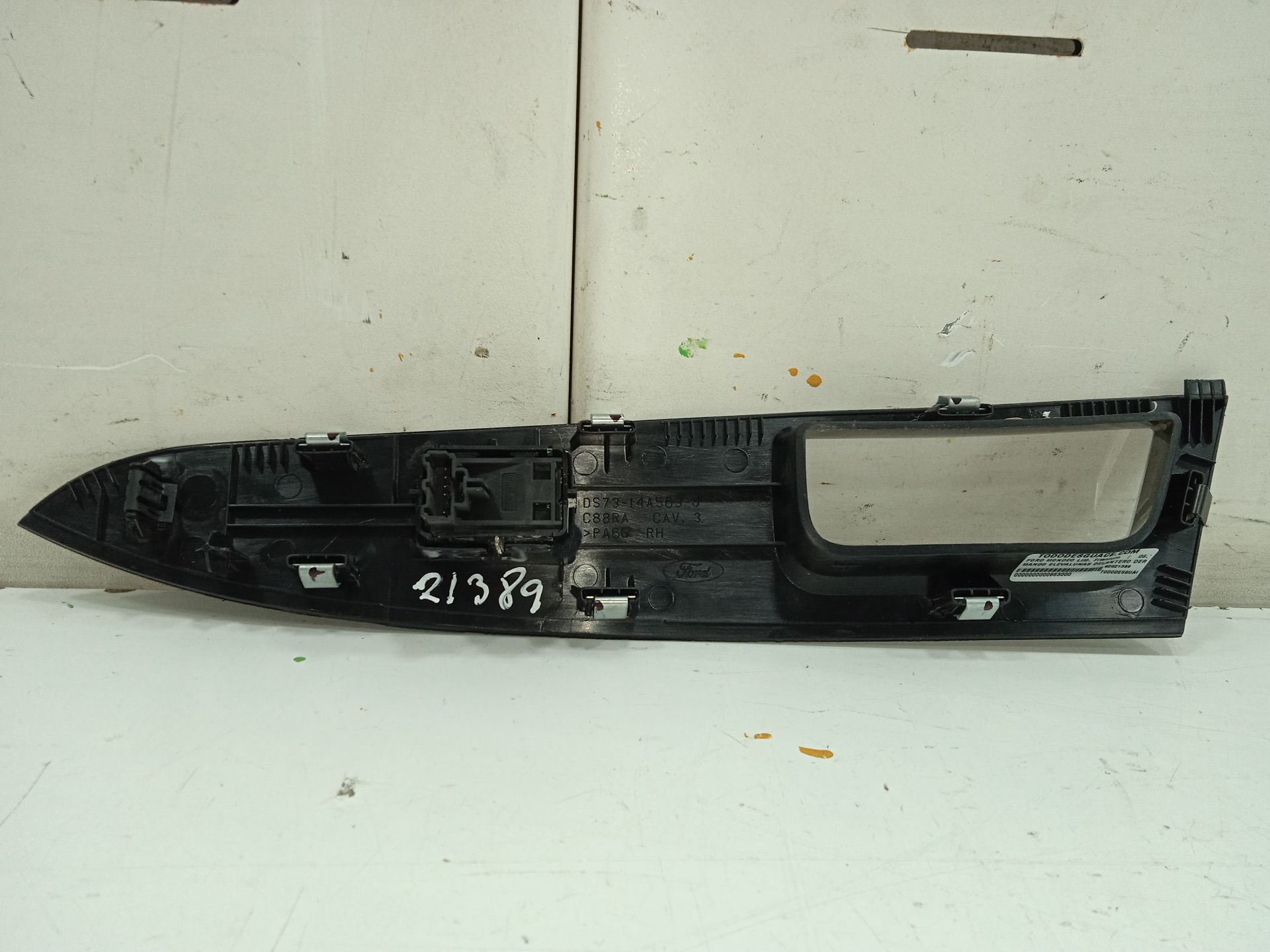 Mando elevalunas delantero derecho ford mondeo berlina (cng) titanium