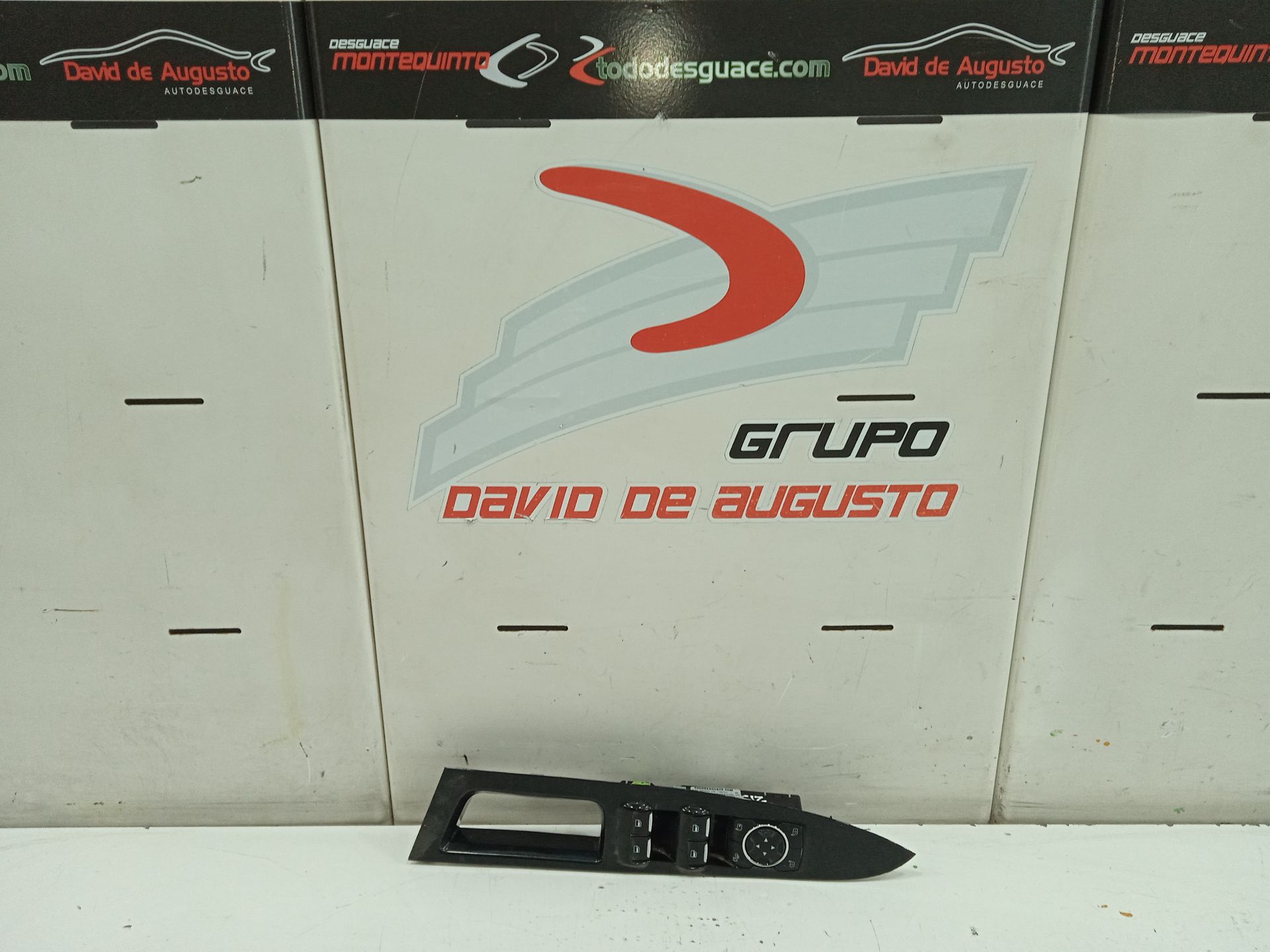 Mando elevalunas delantero izquierdo ford mondeo berlina (cng) titanium