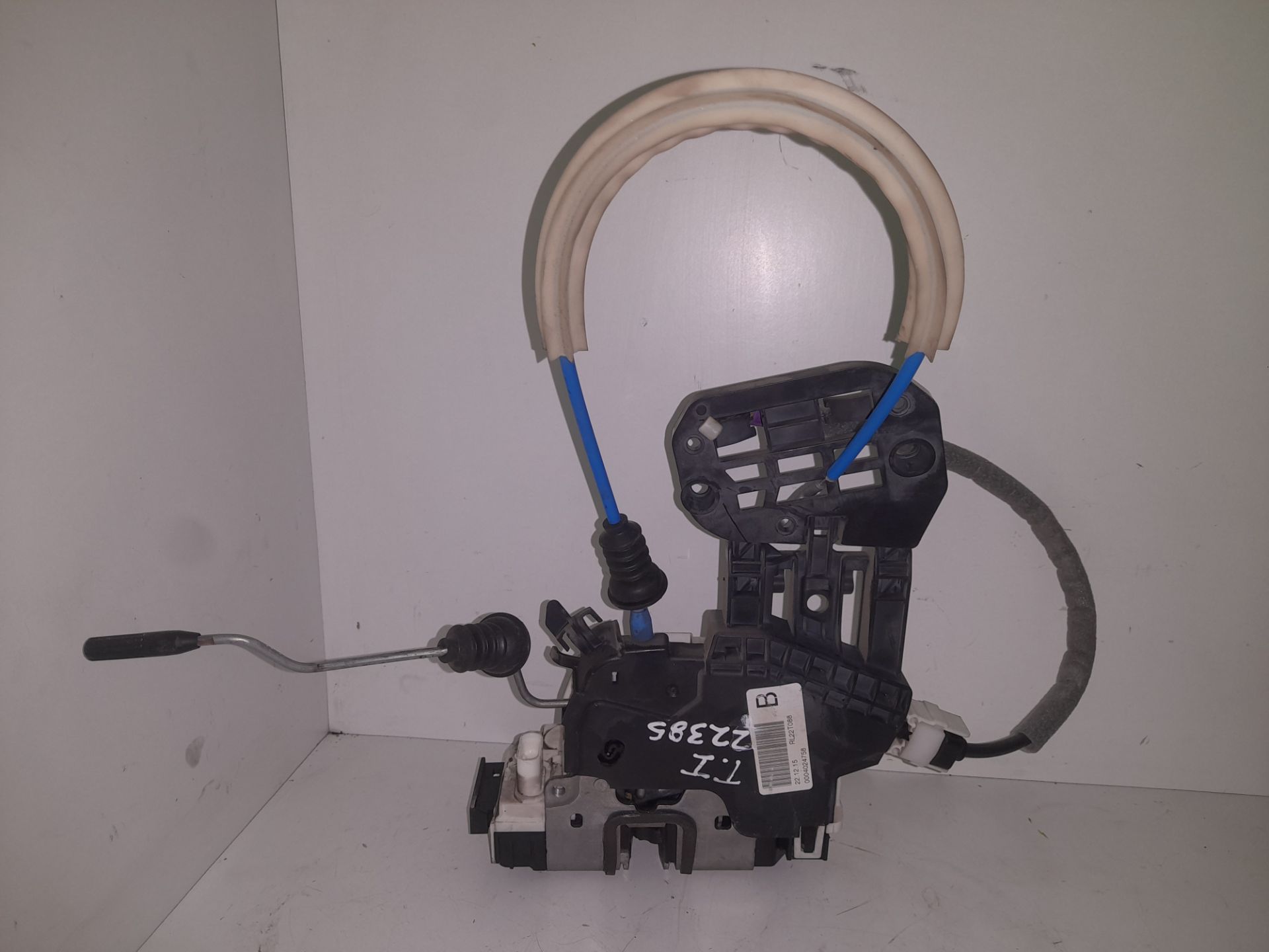 Cerradura puerta trasera izquierda mercedes-benz clase b (bm 246) b 180 cdi (246.212)