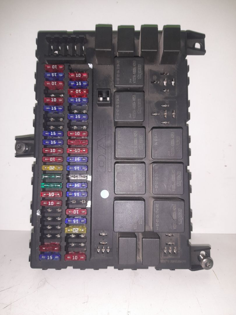 Caja reles / fusibles fsa 4x2 tráfico urbano