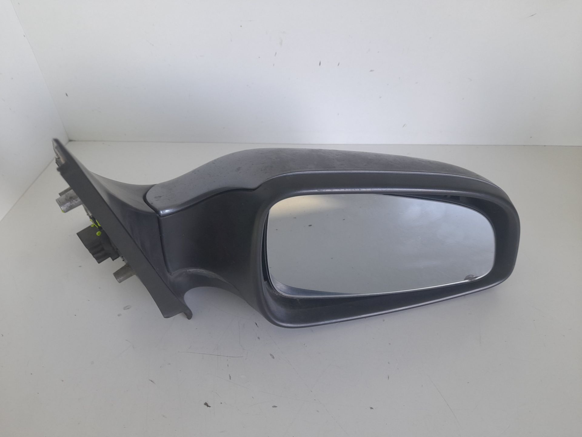Retrovisor derecho opel astra h gtc cosmo