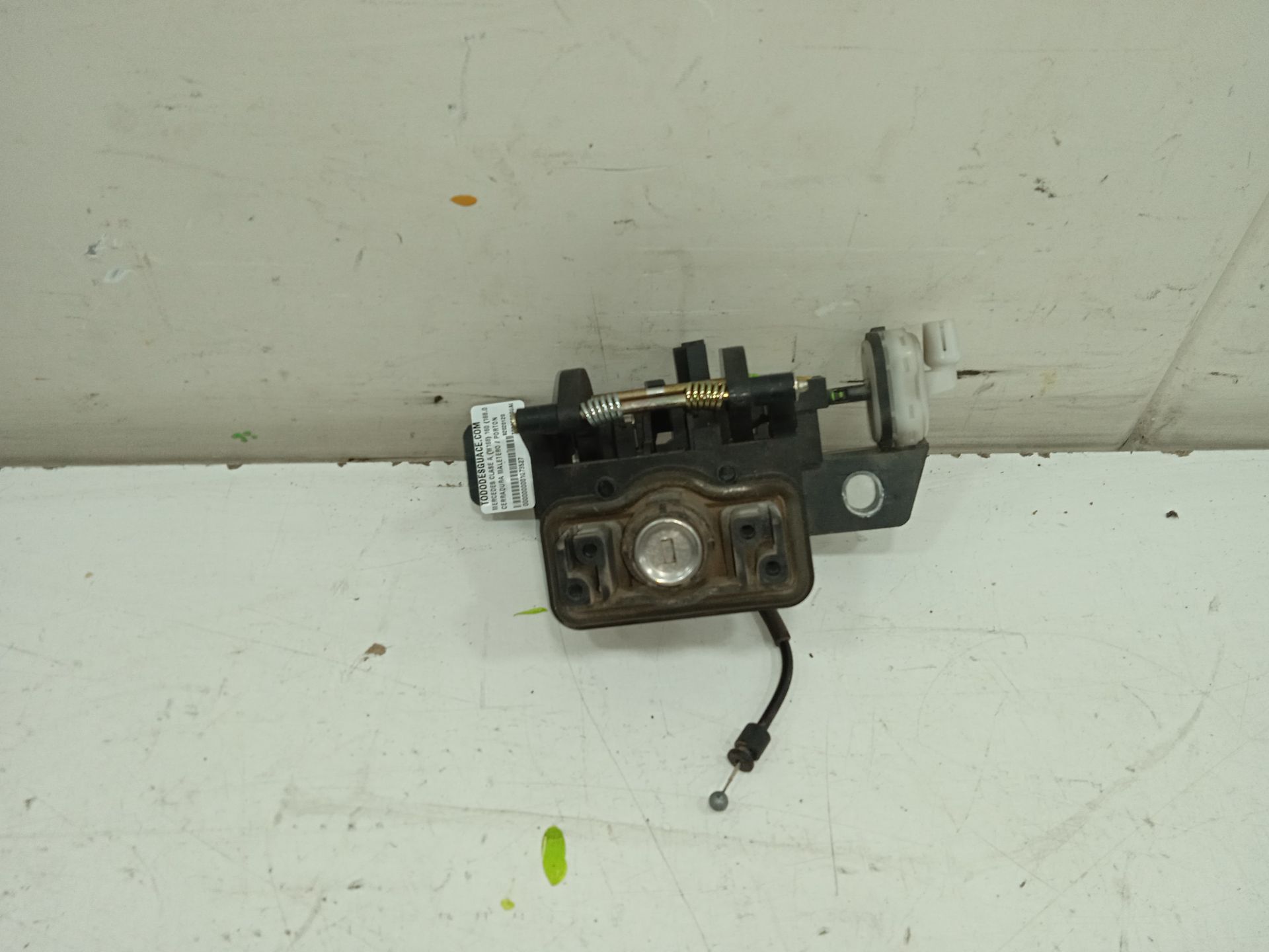 Cerradura maletero / porton mercedes-benz clase a (bm 168) 160 (168.033)