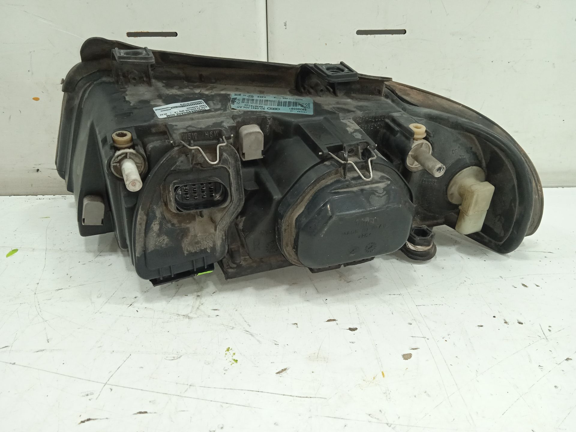 Faro derecho audi a4 berlina (b5) 1.8
