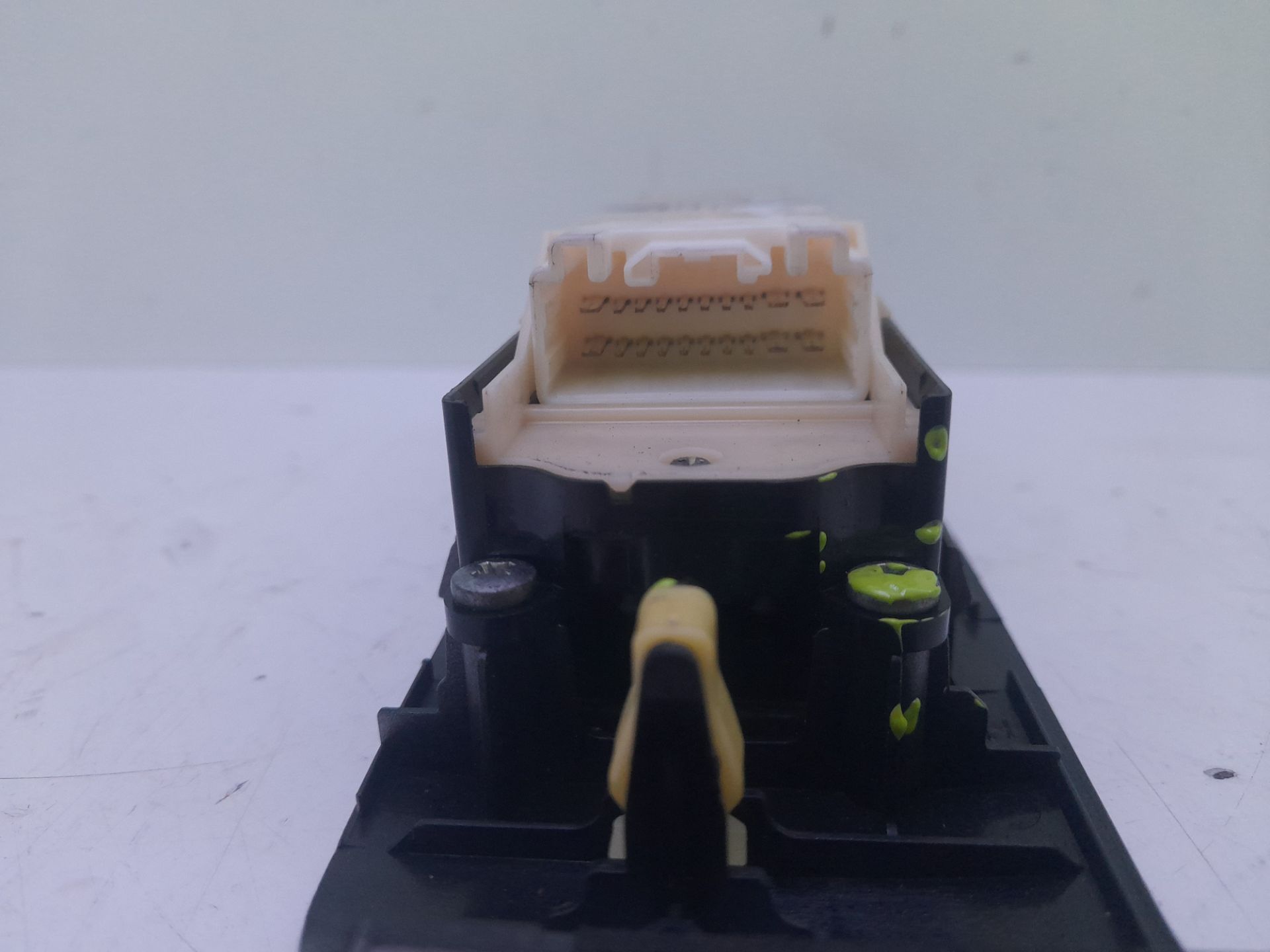 Mando elevalunas delantero izquierdo lexus rx (mcugsumhu3) 400h