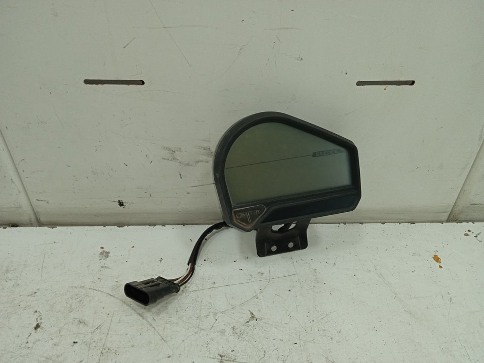 Cuadro instrumentos   no identificado