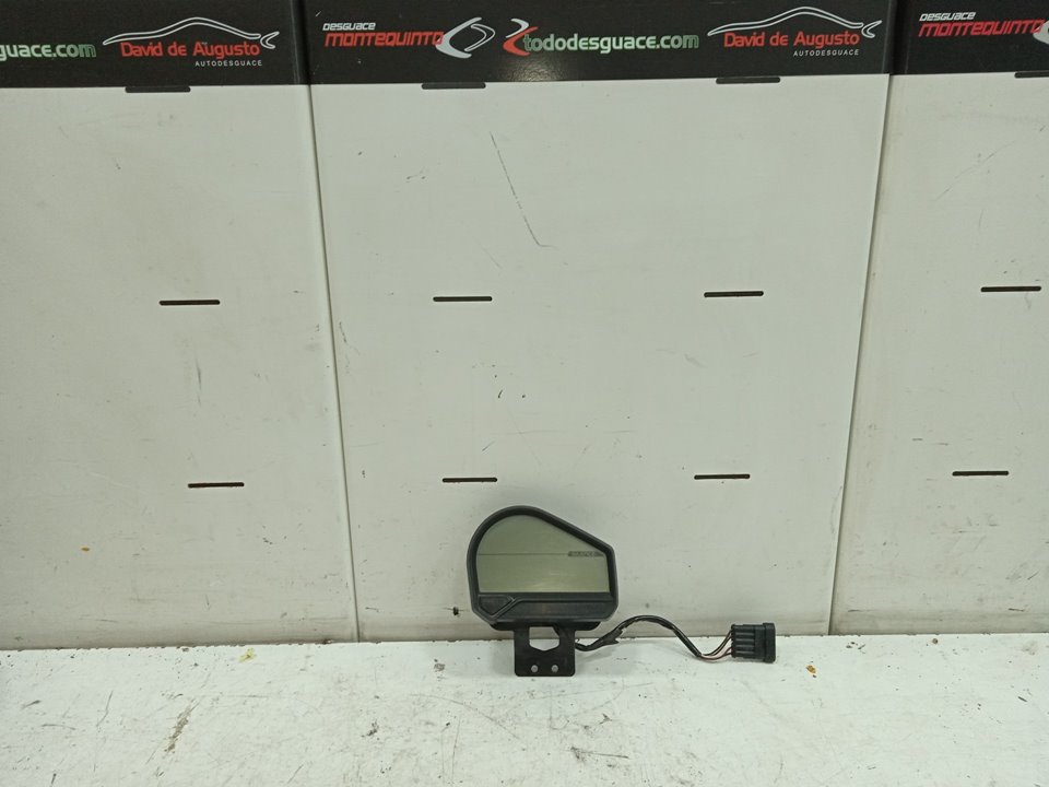 Cuadro instrumentos   no identificado