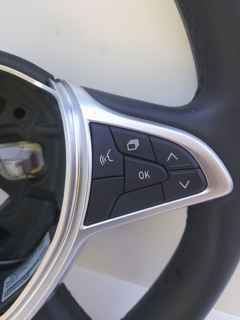 Volante dacia sandero iii 