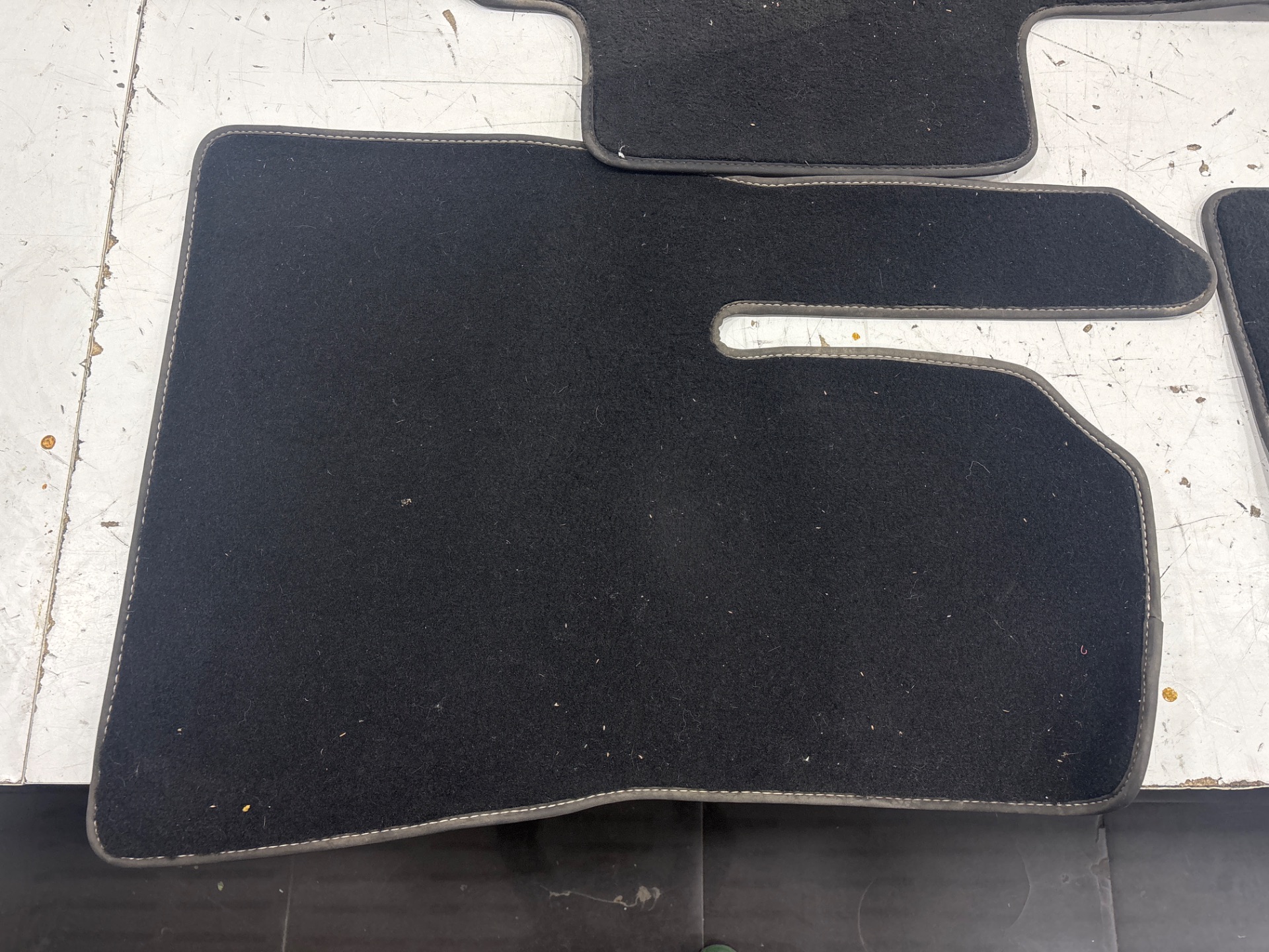 Juego alfombrillas   no identificado