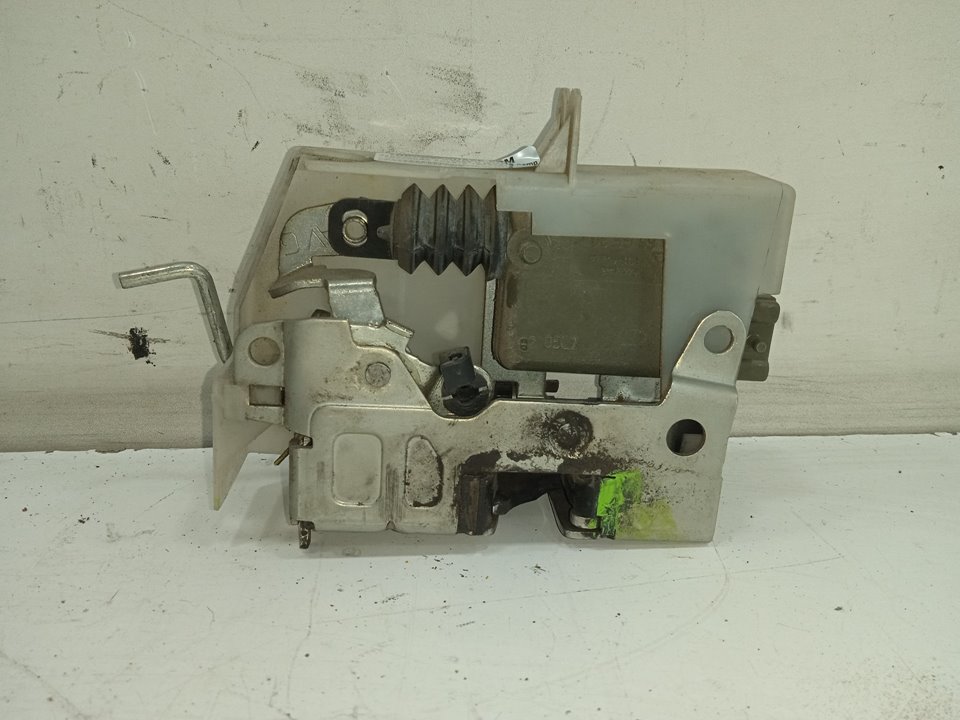 Cerradura puerta trasera izquierda renault clio ii fase ii (bcb0) campus