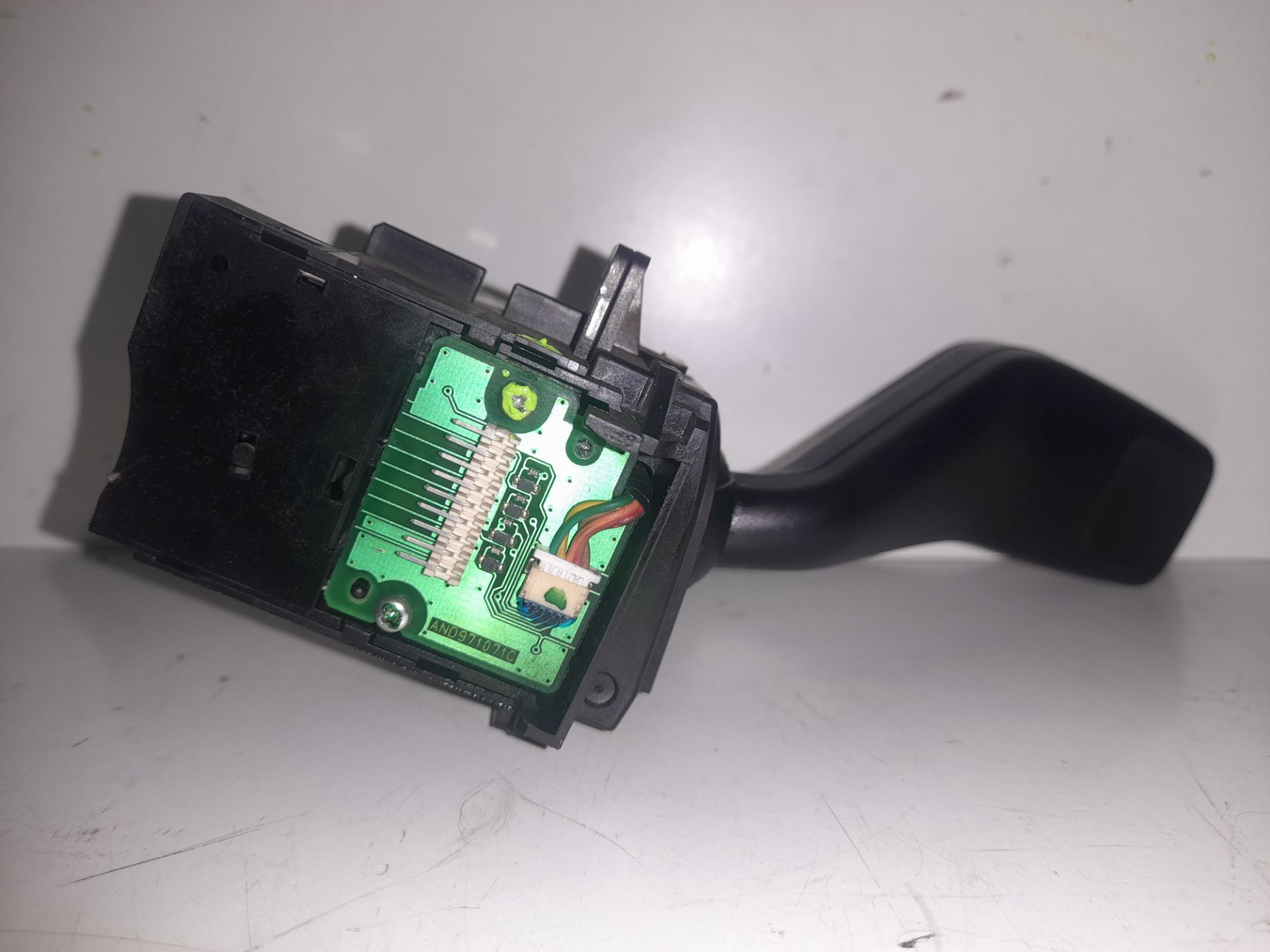 Mando intermitentes ford mondeo berlina (ca2) ghia