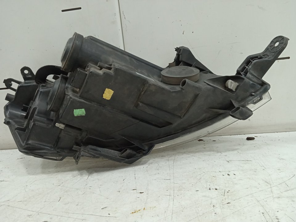 Faro izquierdo 10 l1h1 130 multijet