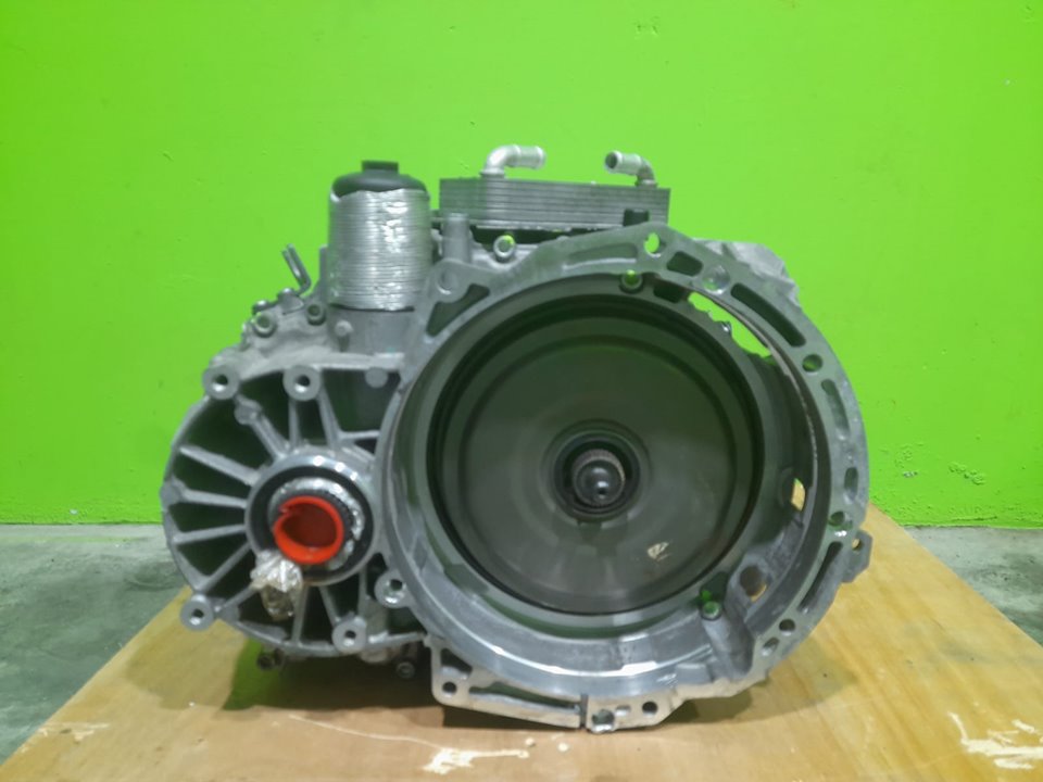 No identificado audi q3 (8ug) attraction