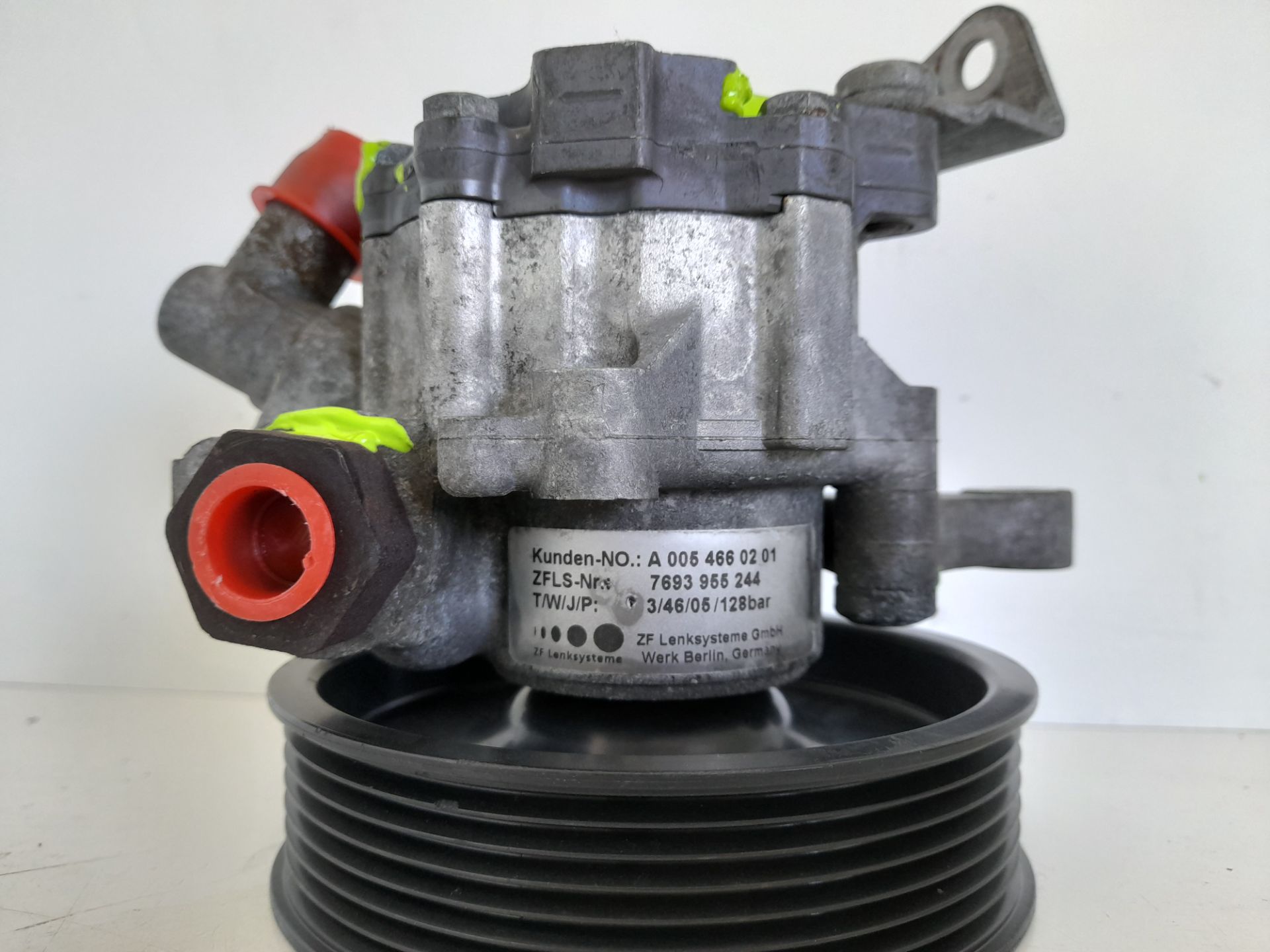 Bomba direccion mercedes-benz sprinter ii kombi 311  313  314  316 cdi (906