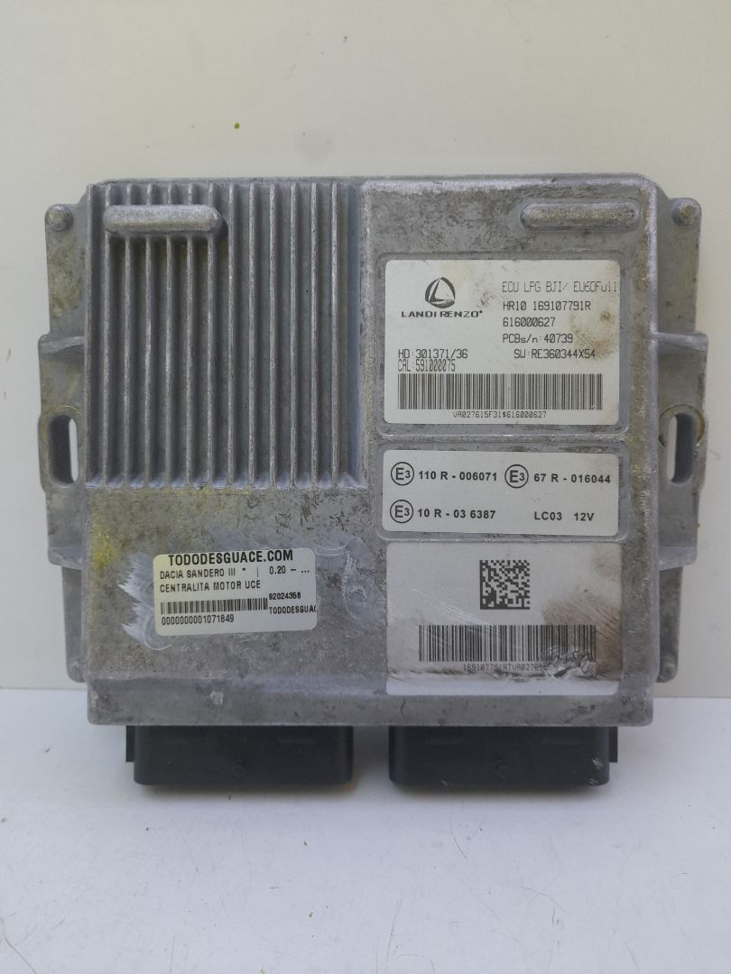Centralita motor uce dacia sandero iii 