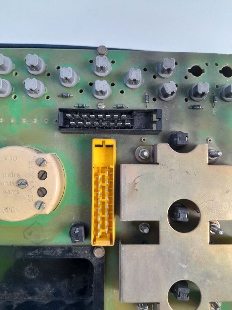 Cuadro instrumentos scania baureihe 4 (p 94 d)(1996) 