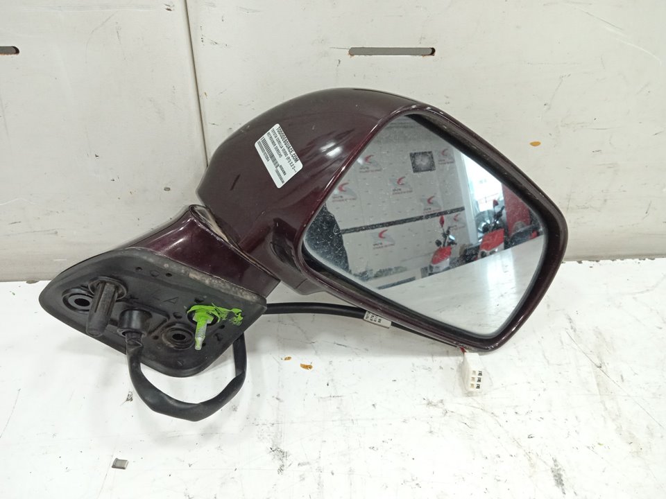 Retrovisor derecho toyota corolla verso (r1) 2.2 d4d luna