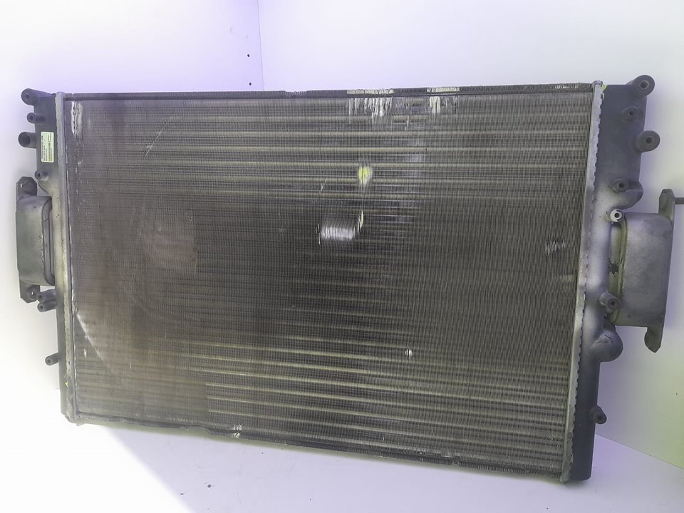 Radiador agua iveco  no identificado
