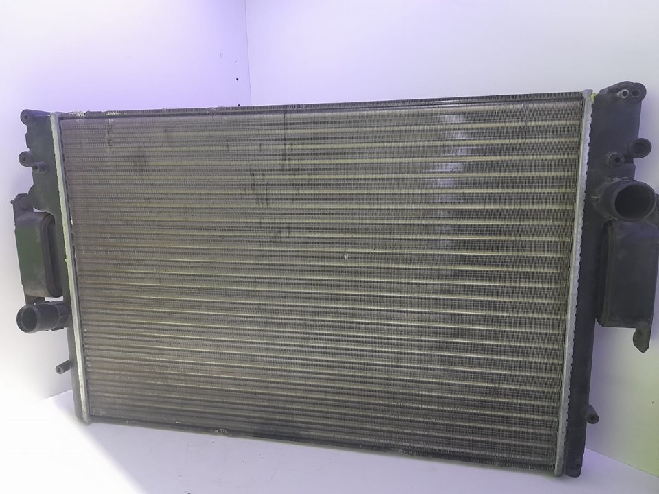 Radiador agua iveco  no identificado