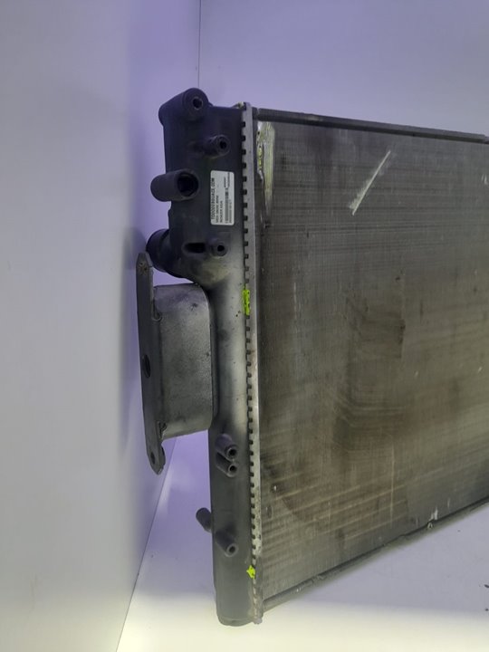 Radiador agua iveco  no identificado
