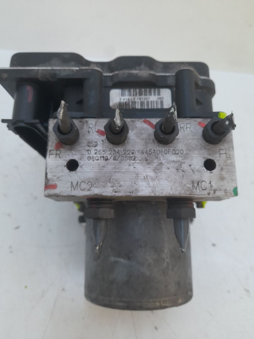 Abs toyota corolla verso (r1) 2.2 d4d luna