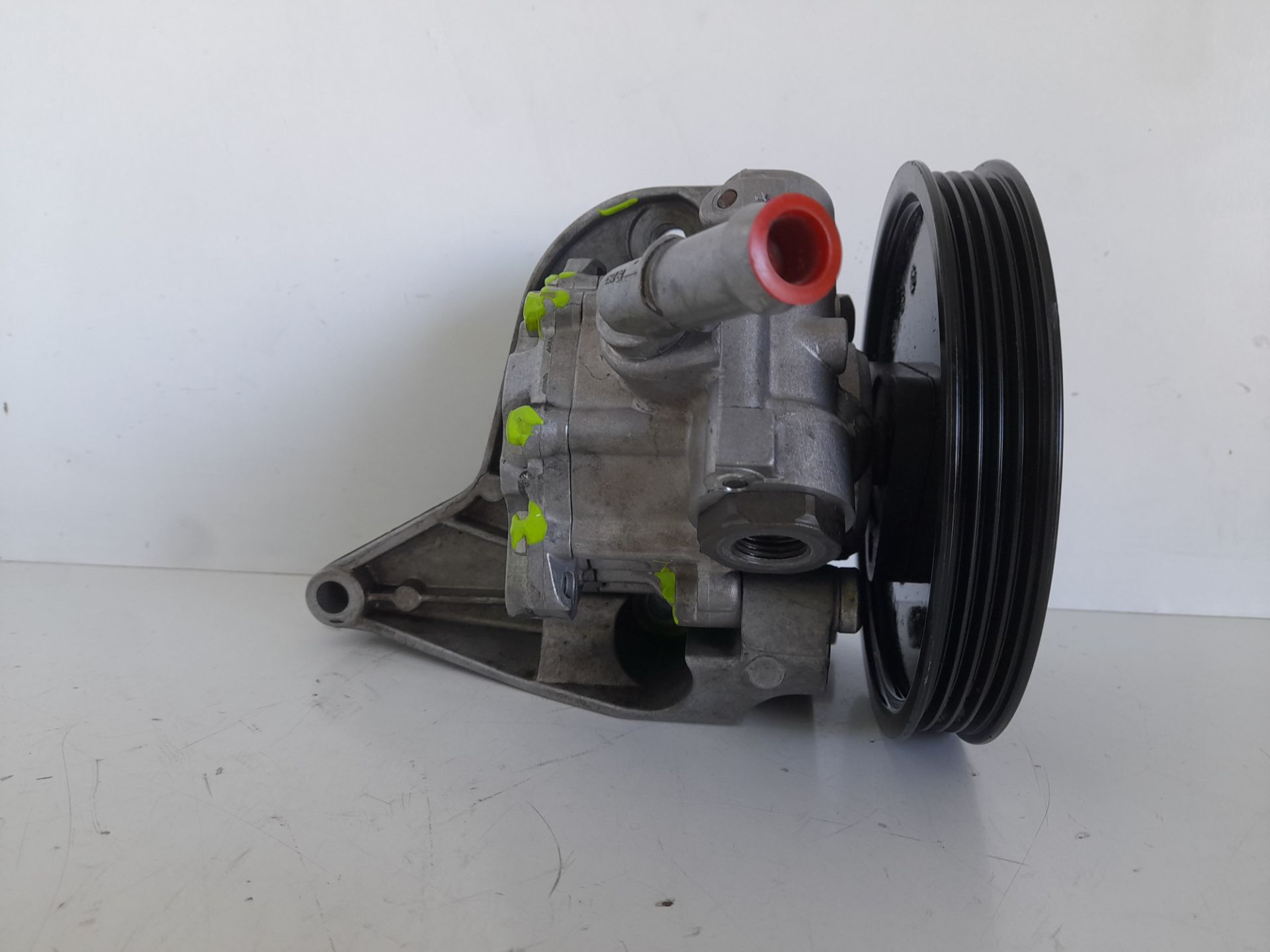 Bomba direccion bmw serie 3 berlina (e90) 320d