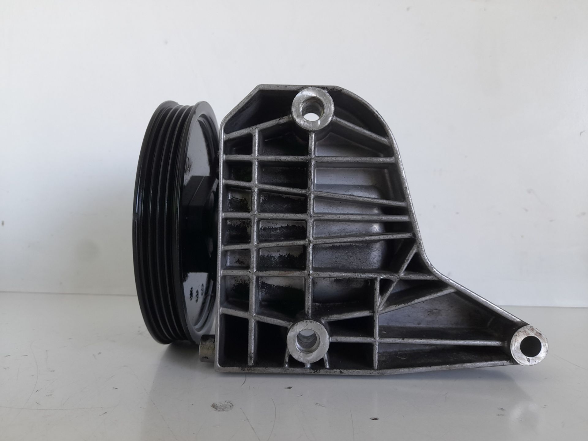 Bomba direccion bmw serie 3 berlina (e90) 320d