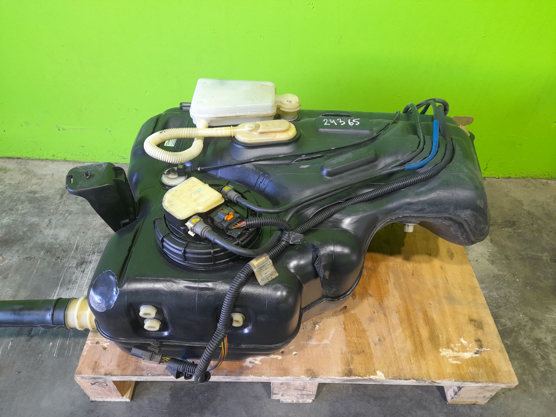 Deposito combustible club l2