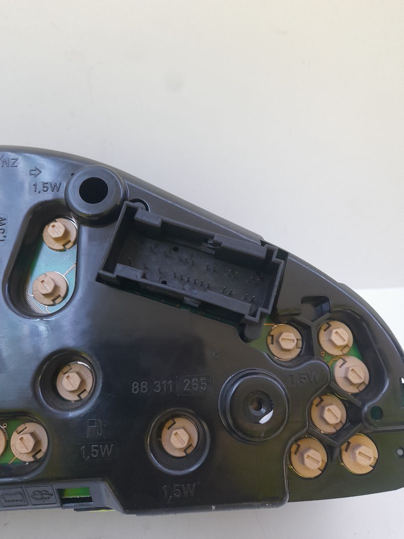 Cuadro instrumentos mercedes-benz clase e (bm 210) berlina 