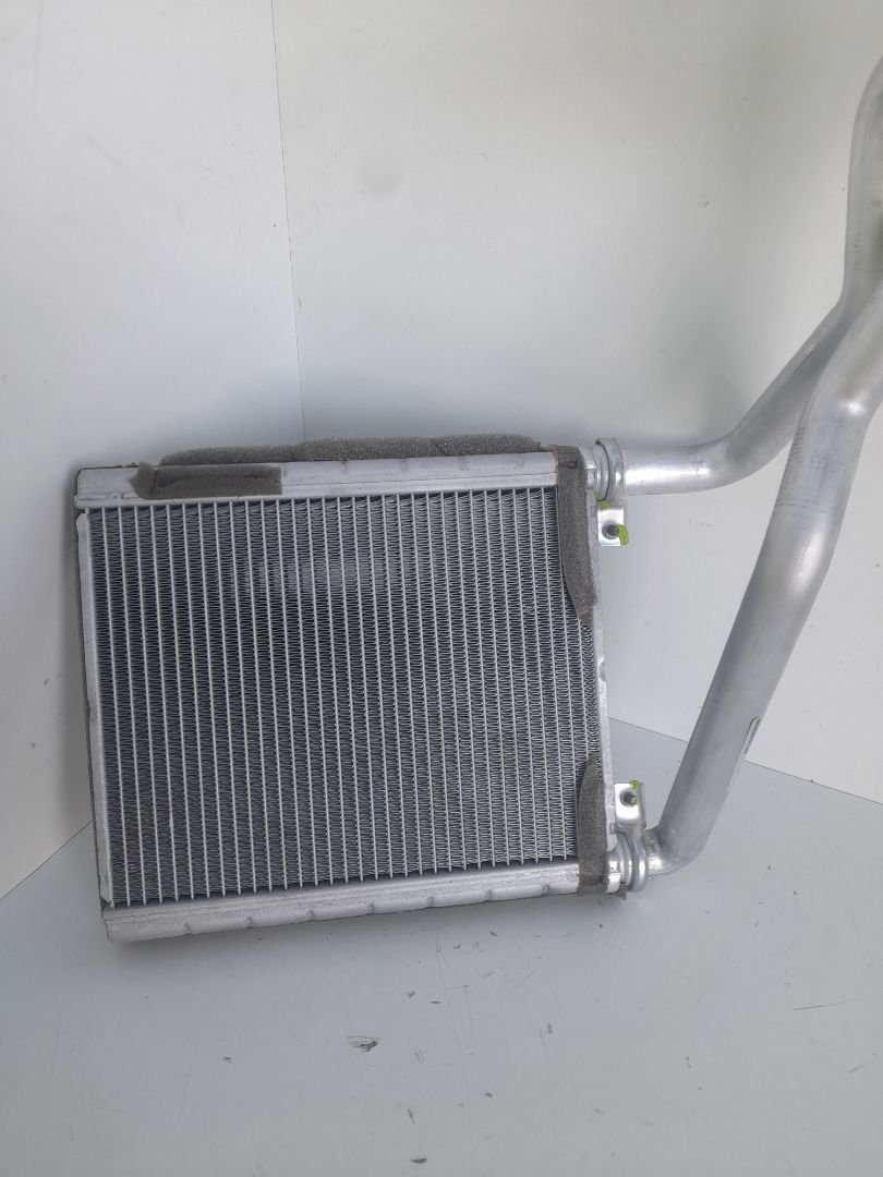 Condensador / radiador  aire acondicionado dacia sandero iii 