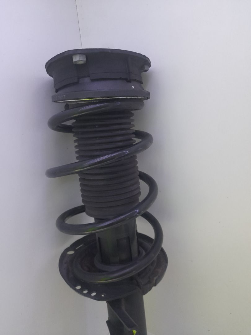 Amortiguador delantero izquierdo skoda superb berlina (3v3) active