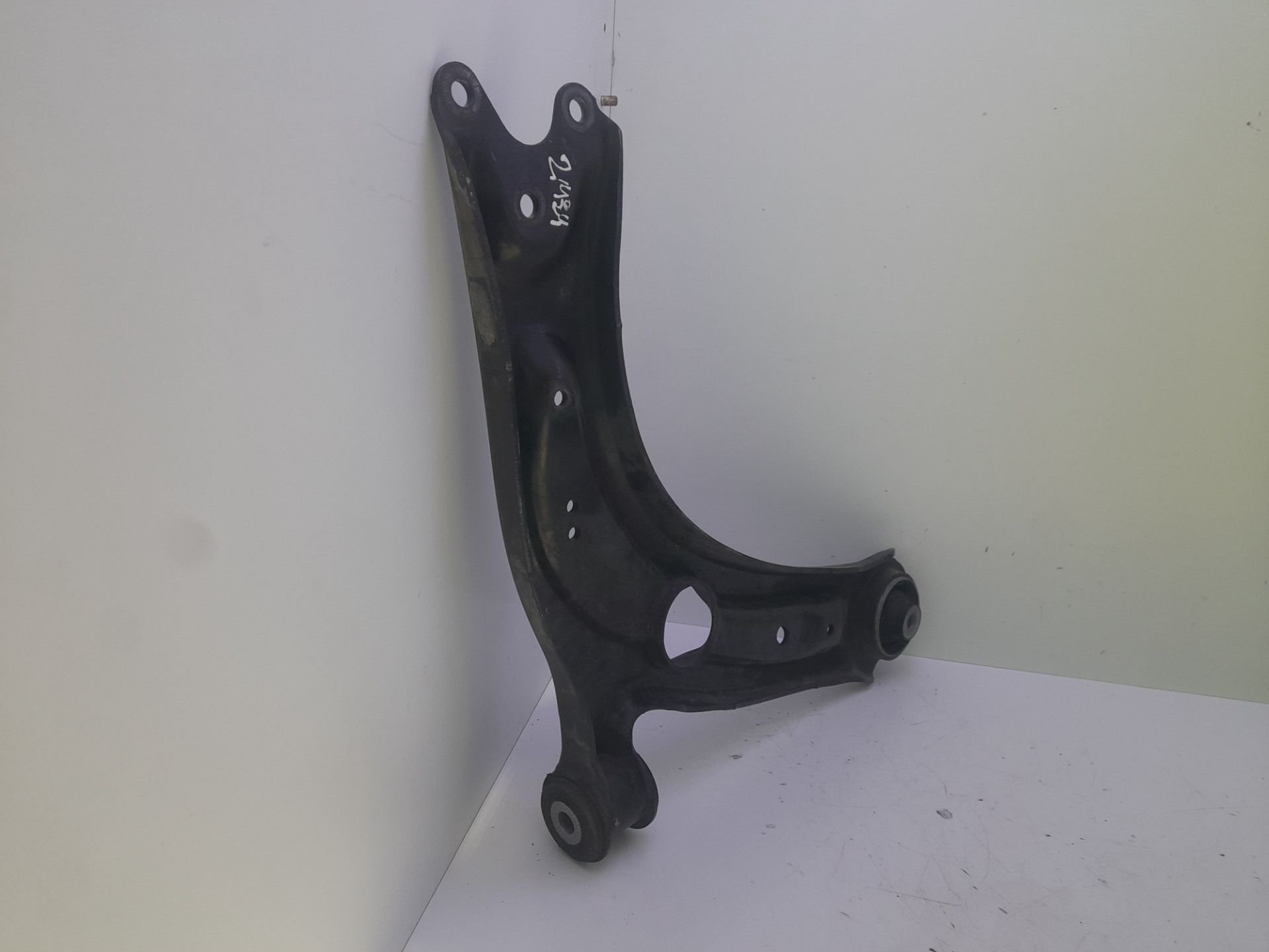 Brazo suspension delantero izquierdo skoda superb berlina (3v3) active