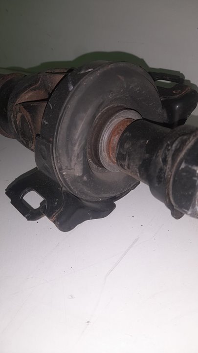 Cardan trasero lexus  no identificado