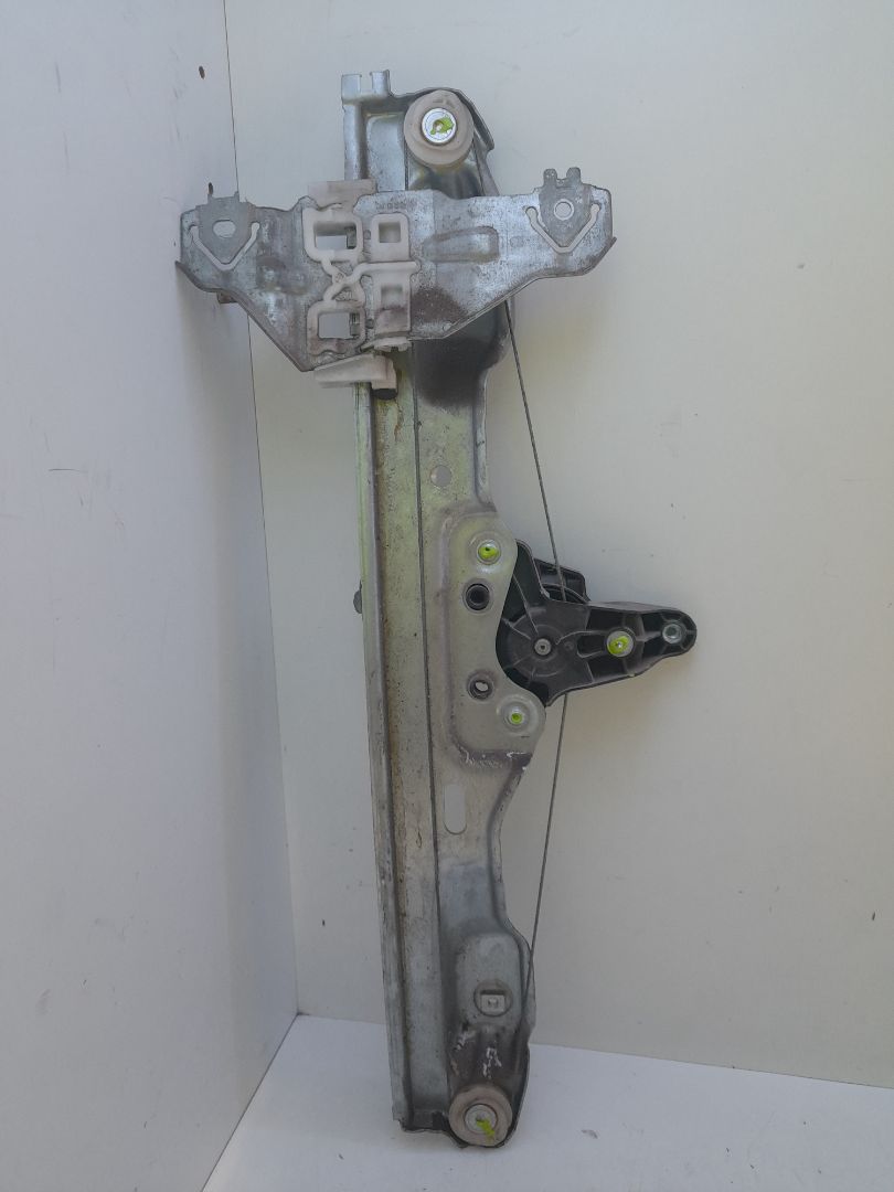 Elevalunas trasero derecho nissan qashqai (j11e) acenta