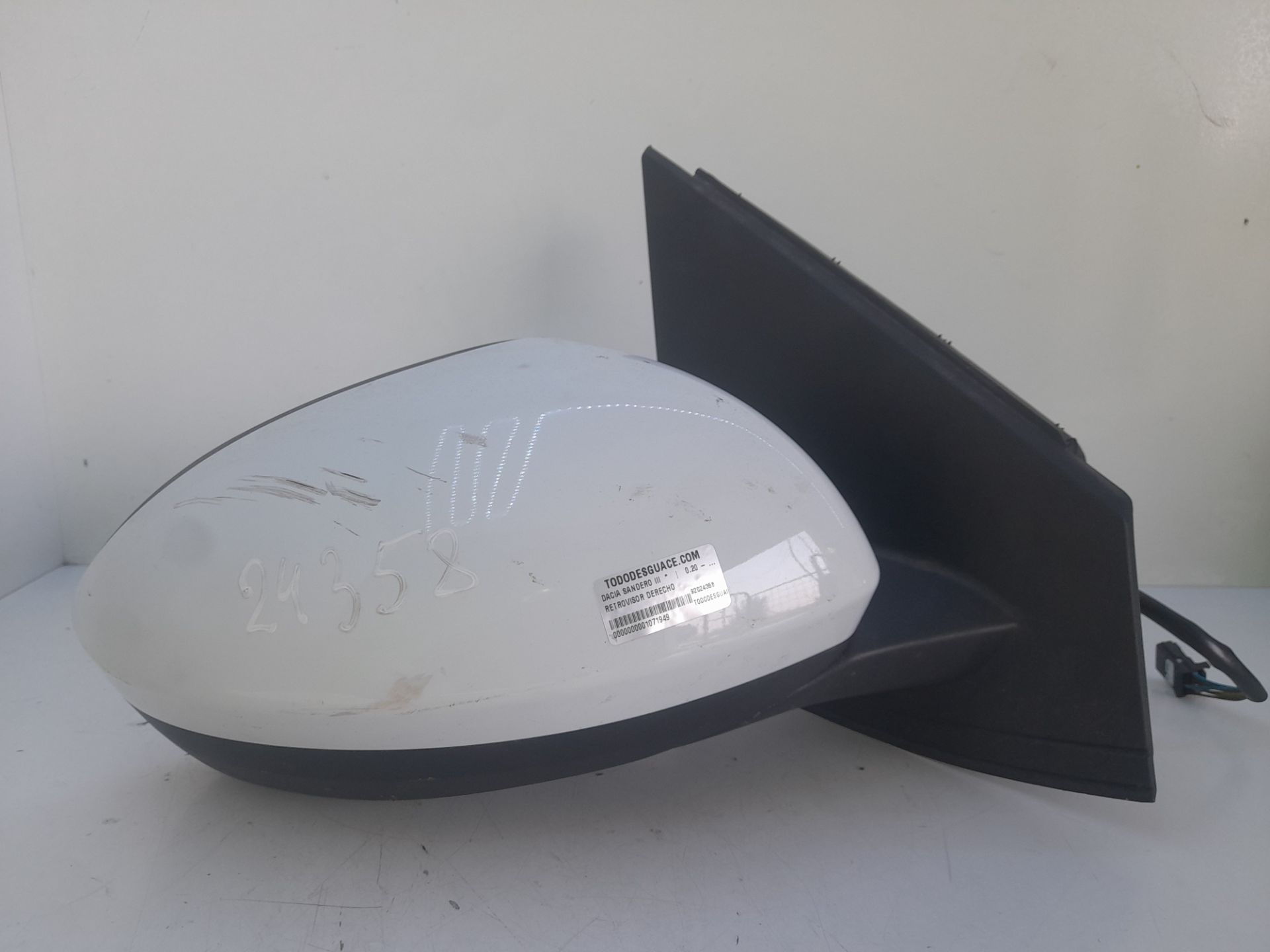 Retrovisor derecho dacia sandero iii 