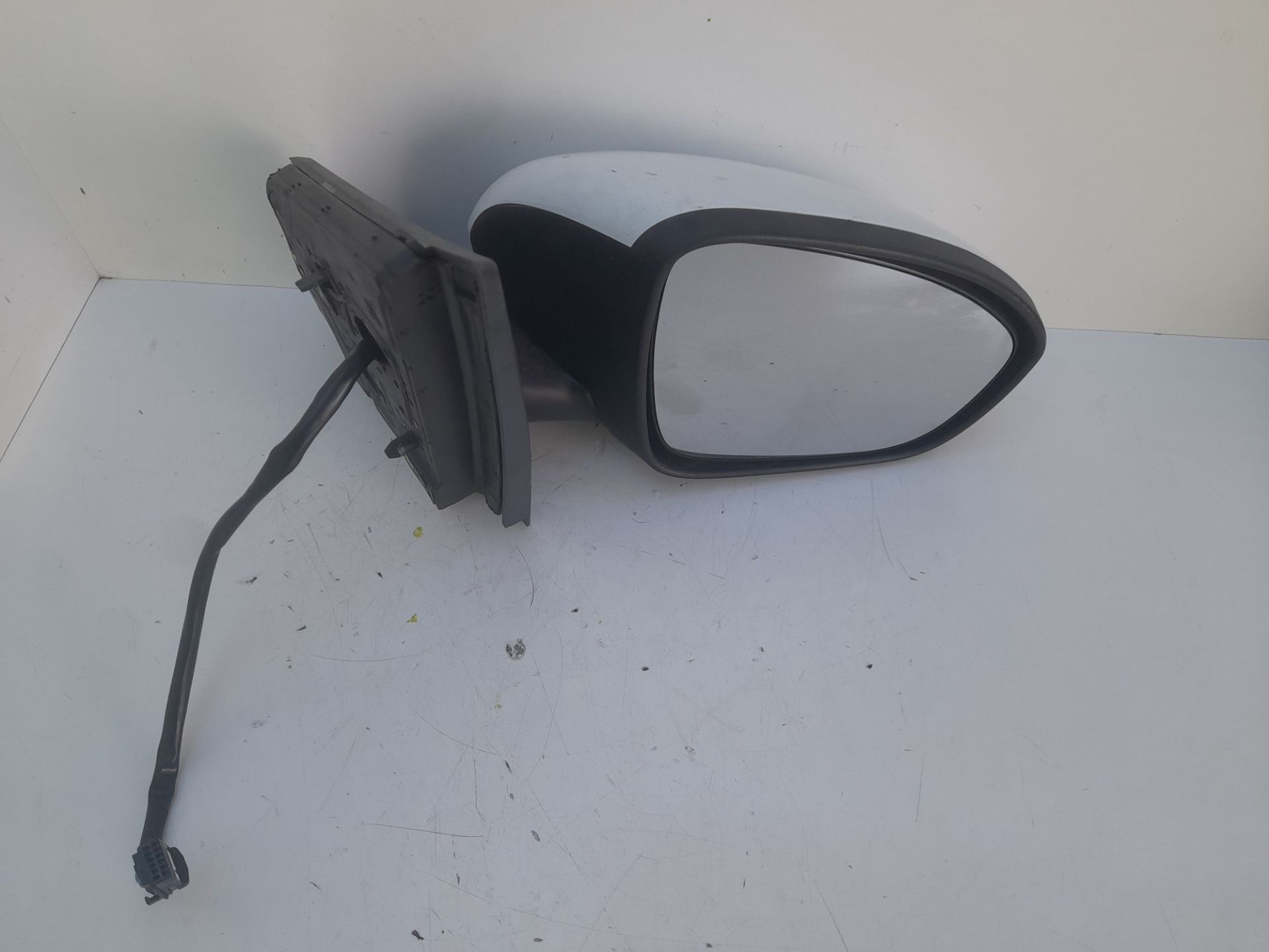 Retrovisor derecho dacia sandero iii 