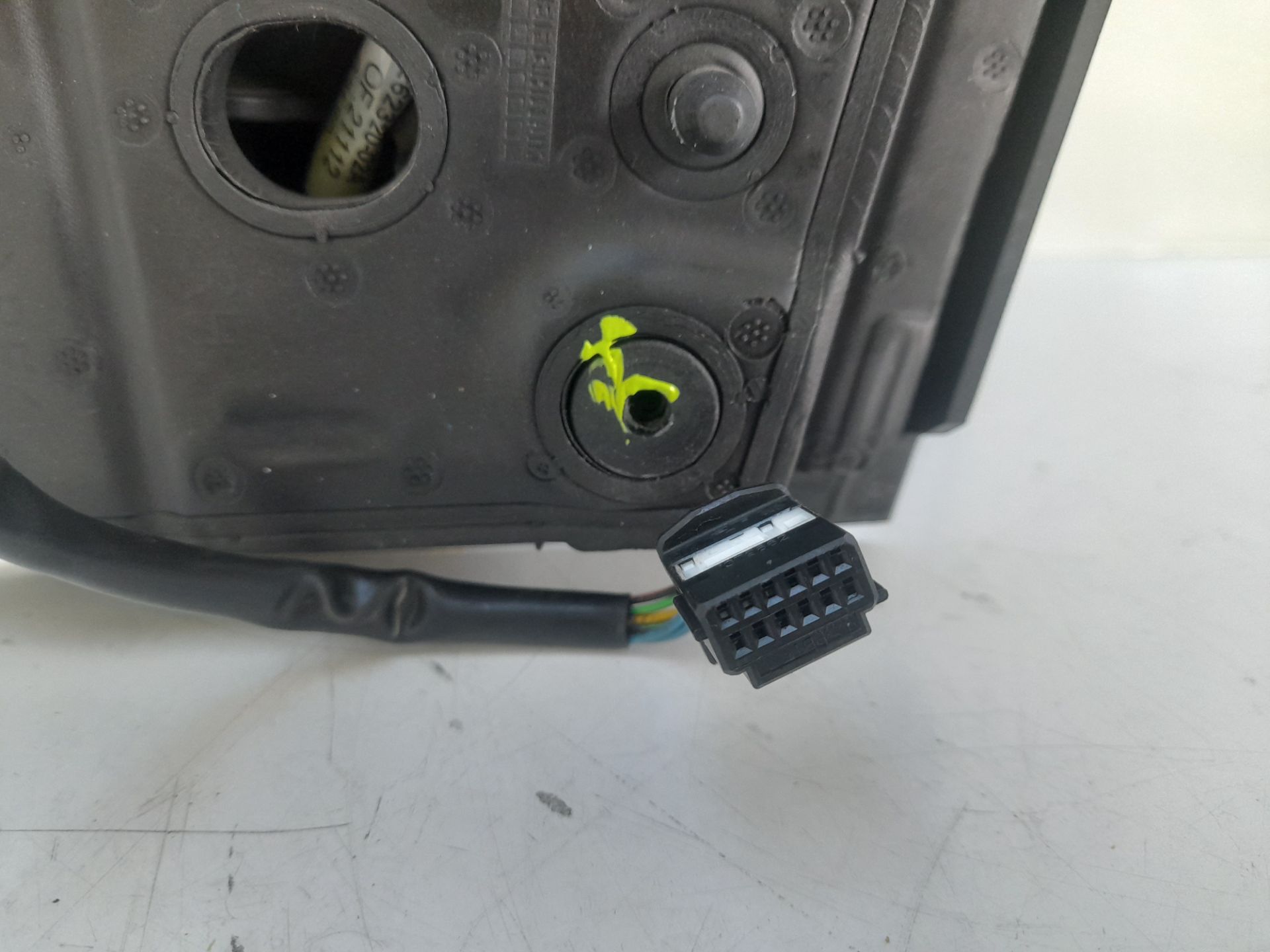 Retrovisor derecho dacia sandero iii 