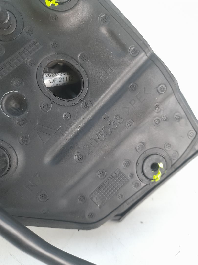 Retrovisor derecho dacia sandero iii 