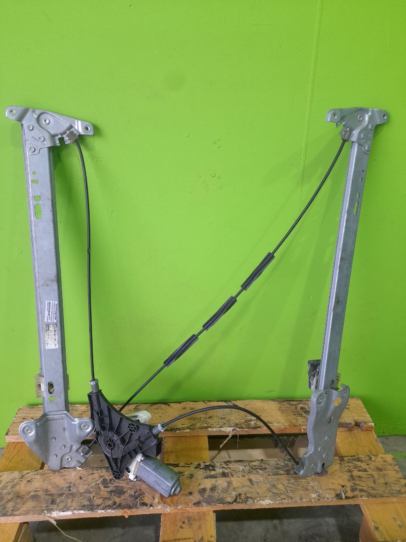 Elevalunas delantero izquierdo mercedes-benz actros 4 2-ejes bm 963 (2011) 18xx 4x2 szm l bigspace