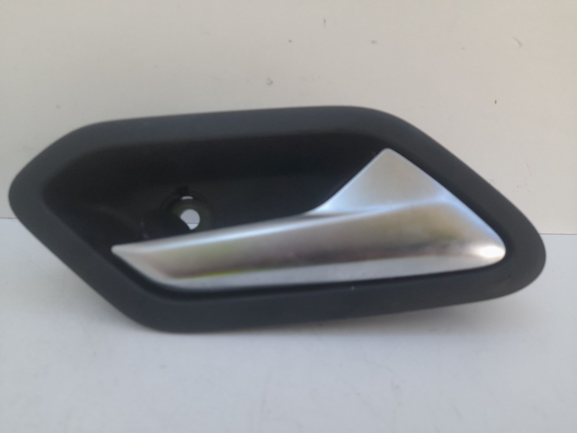 Maneta interior delantera derecha dacia sandero iii 