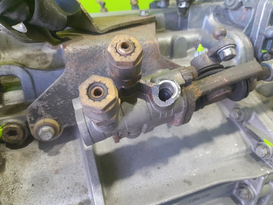 Caja cambios mercedes-benz  no identificado